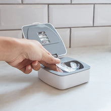 Load image into Gallery viewer, Clean Case | UV Sanitizer