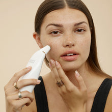 Load image into Gallery viewer, Exfora | Personal Microdermabrasion Wand